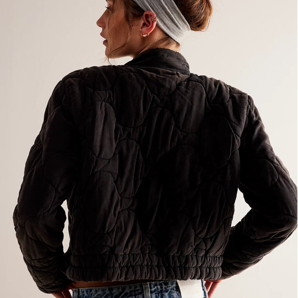 Aurora Liner Free People Size S Black